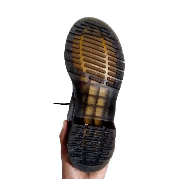 26698001 Patent Leather / 4 UK