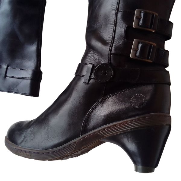 Amber Heeled Leather Boots | 7 UK