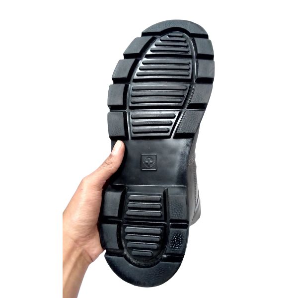 Combs Tech FL Leather Boot / 11 UK